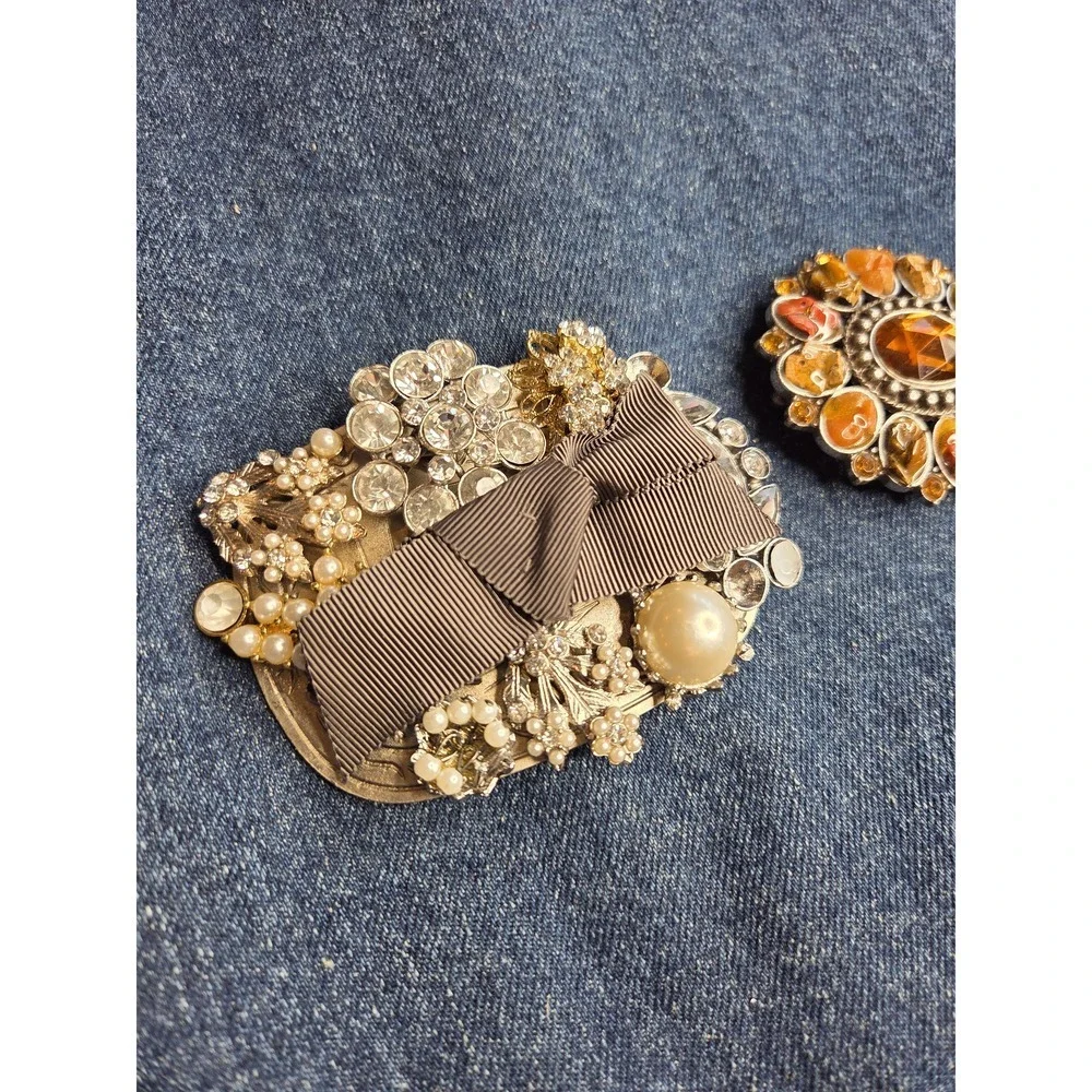 Women's Lot of 2 Boutique Crystal Belt Buckles - Silver Gold Designer